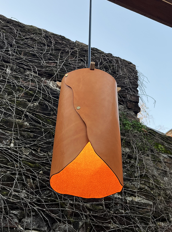 Freeline lamp